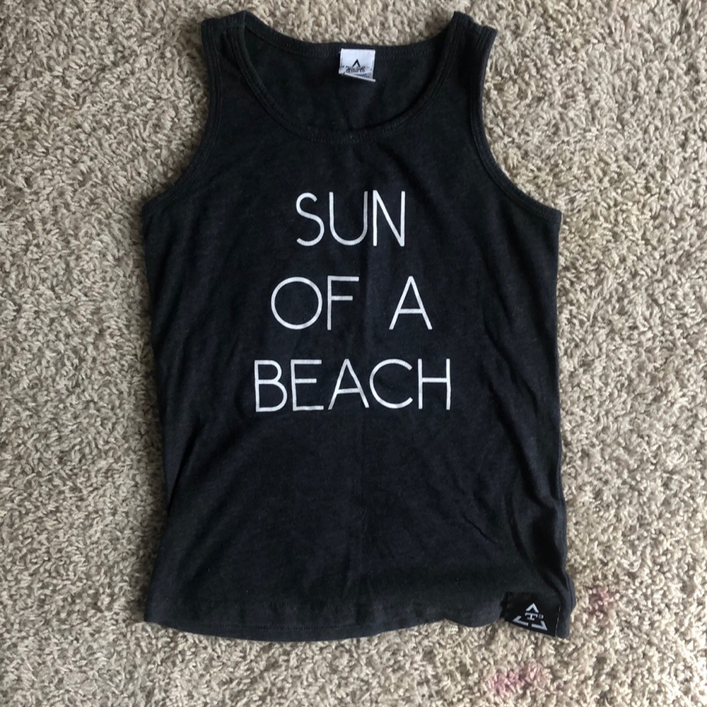 Like new Trilogy Design Tank Top